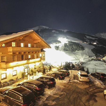 Ferienhof Pfefferbauer Saalbach-Hinterglemm Exterior foto
